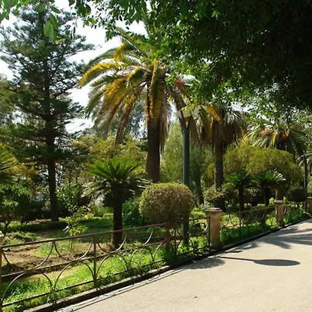 Isola Del Sole Couette-café 3*